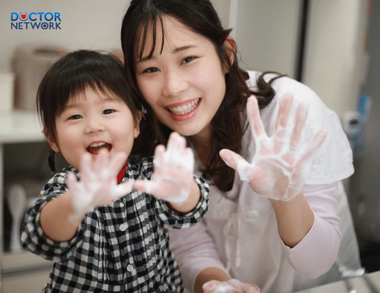 Children with symptoms of fever cold extremities and a hot head