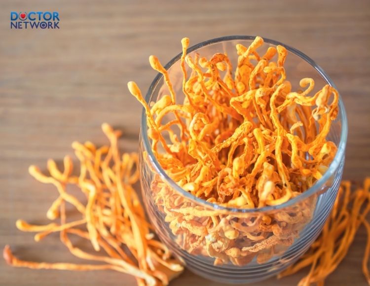 Cordyceps infusion with honey 2