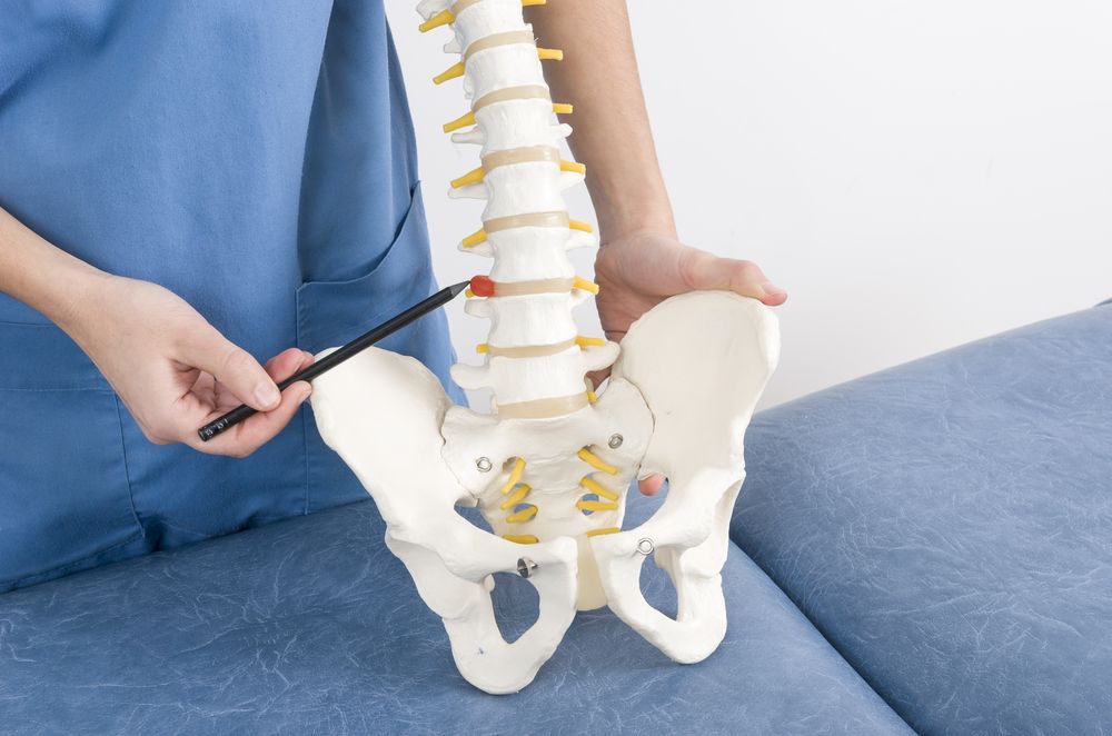 Understading Life Expectancy After Compression Fracture 4 shutterstock 539390647 compressor